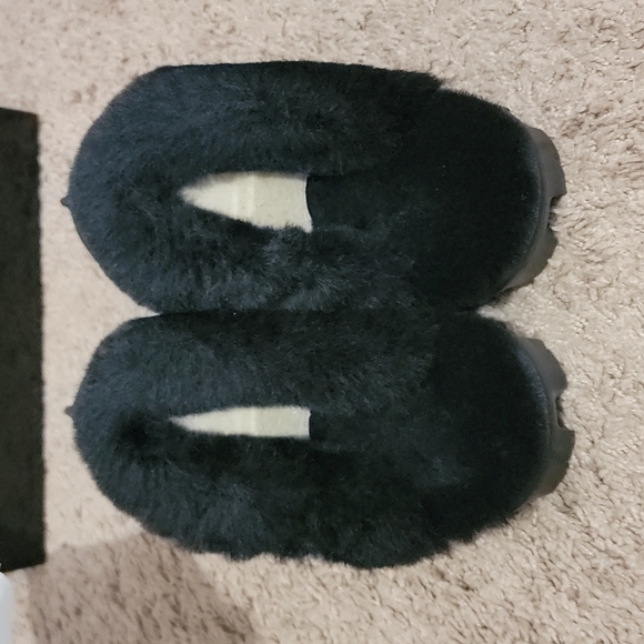Ugg shearling slippers - Picture 2 of 5